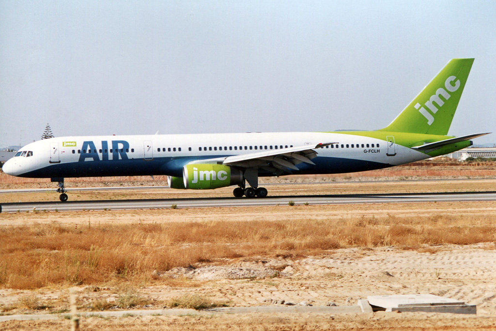 G-FCLH (26274) 1995 Boeing 757-28A