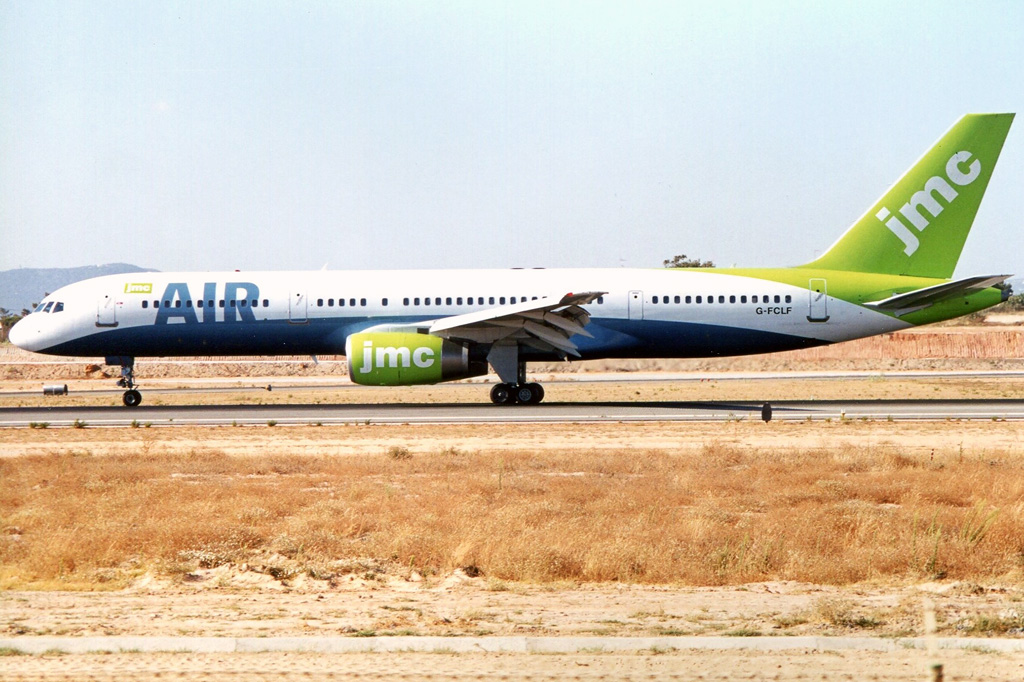 G-FCLF (28835) 1999 Boeing 757-28A