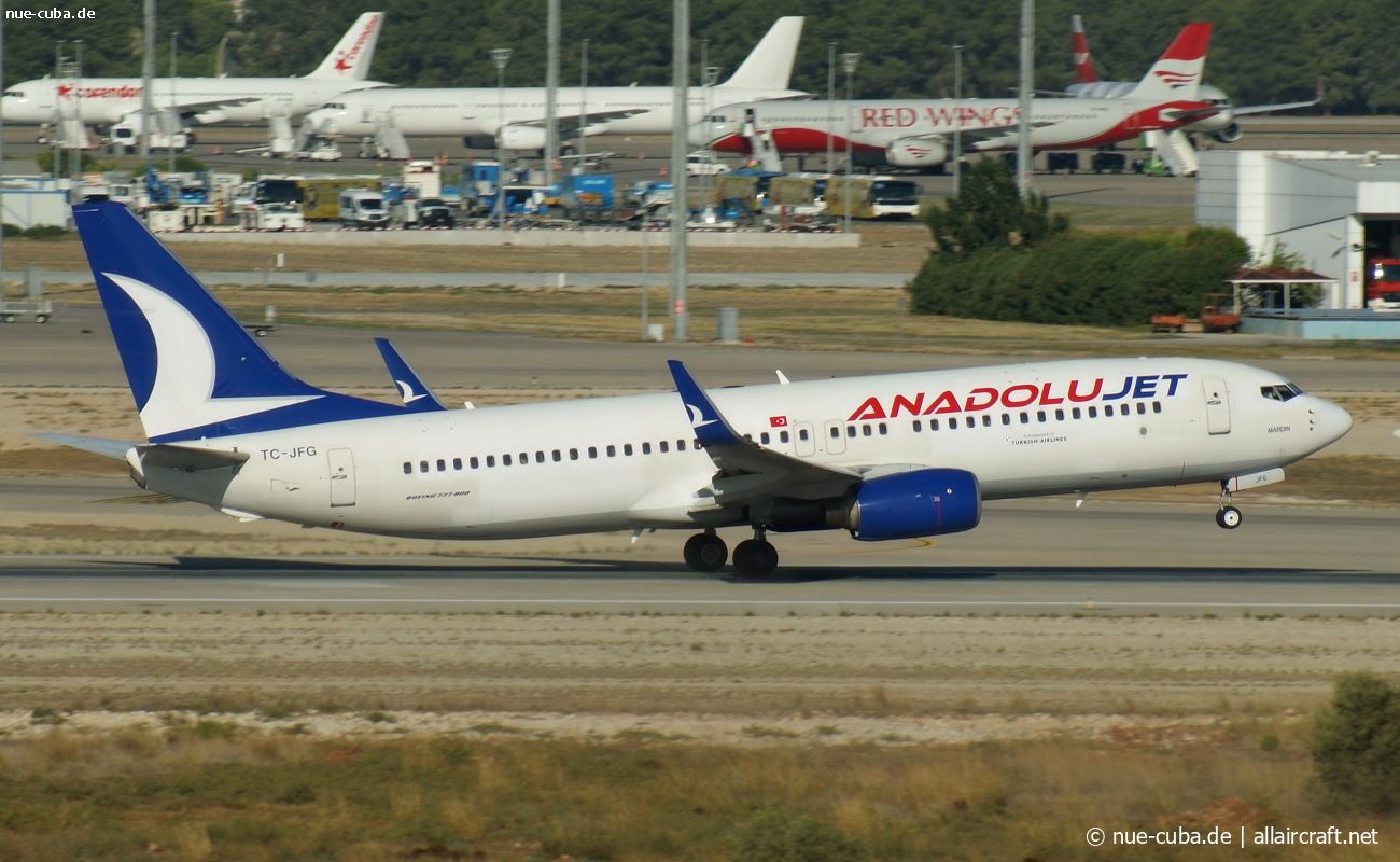 TC-JFG (29769) 1998 Boeing 737-8F2(WL)
