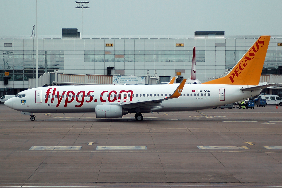 TC-AAE (35700) 2007 Boeing 737-82R WL