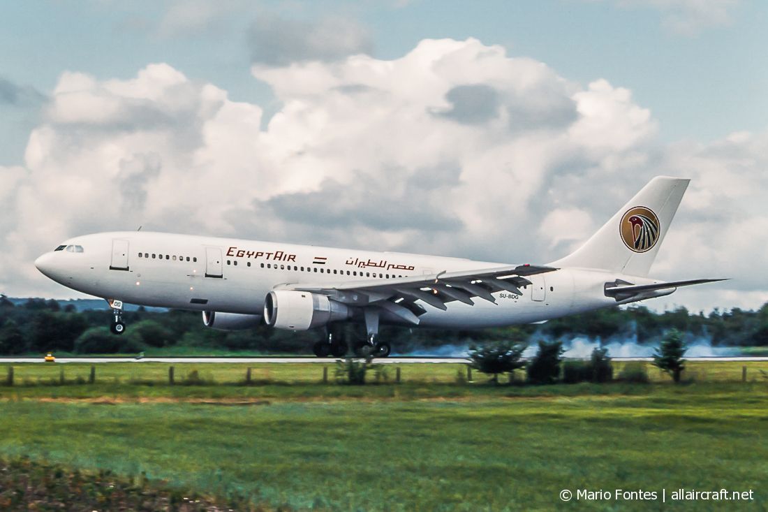 SU-BDG (200) 1982 Airbus A300B4-203