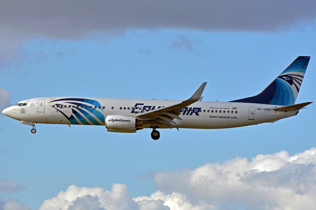 SU-GDA (35565) Boeing 737-866