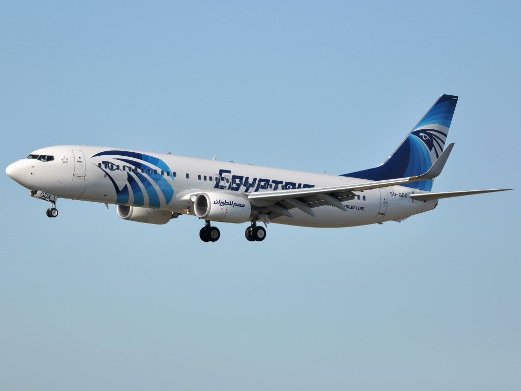 SU-GDX (40757) Boeing 737-866
