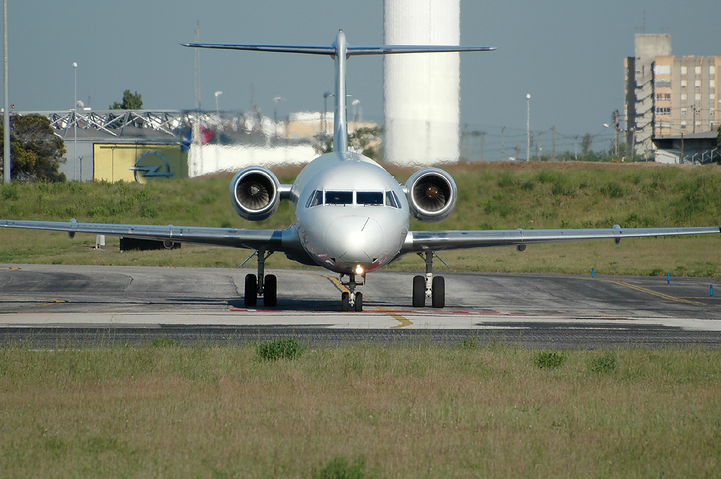 CS-TPE (11342) 1991 Fokker 100