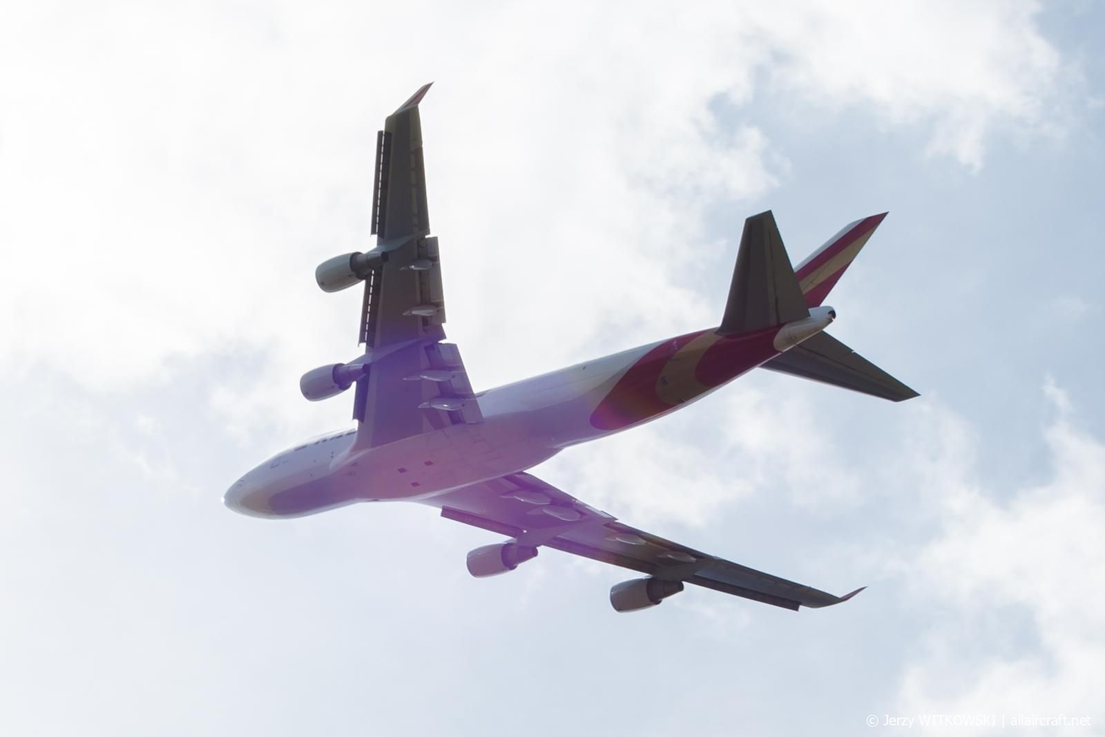 N706CK (27073) 2001 Boeing 747-4B5F