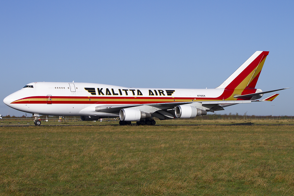 N742CK (24424) 1989 Boeing 747-446(BCF)
