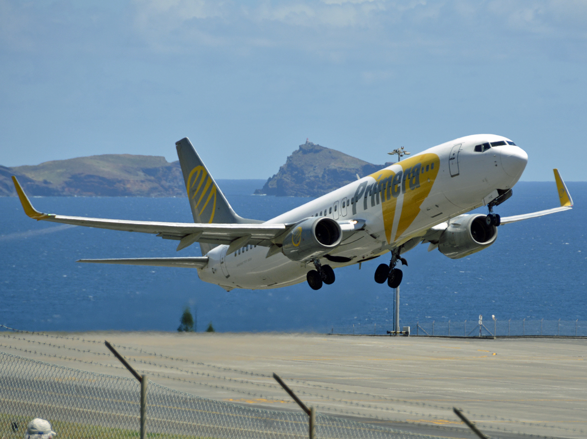 OY-PSE (30664) 2000 Boeing 737-809 WL