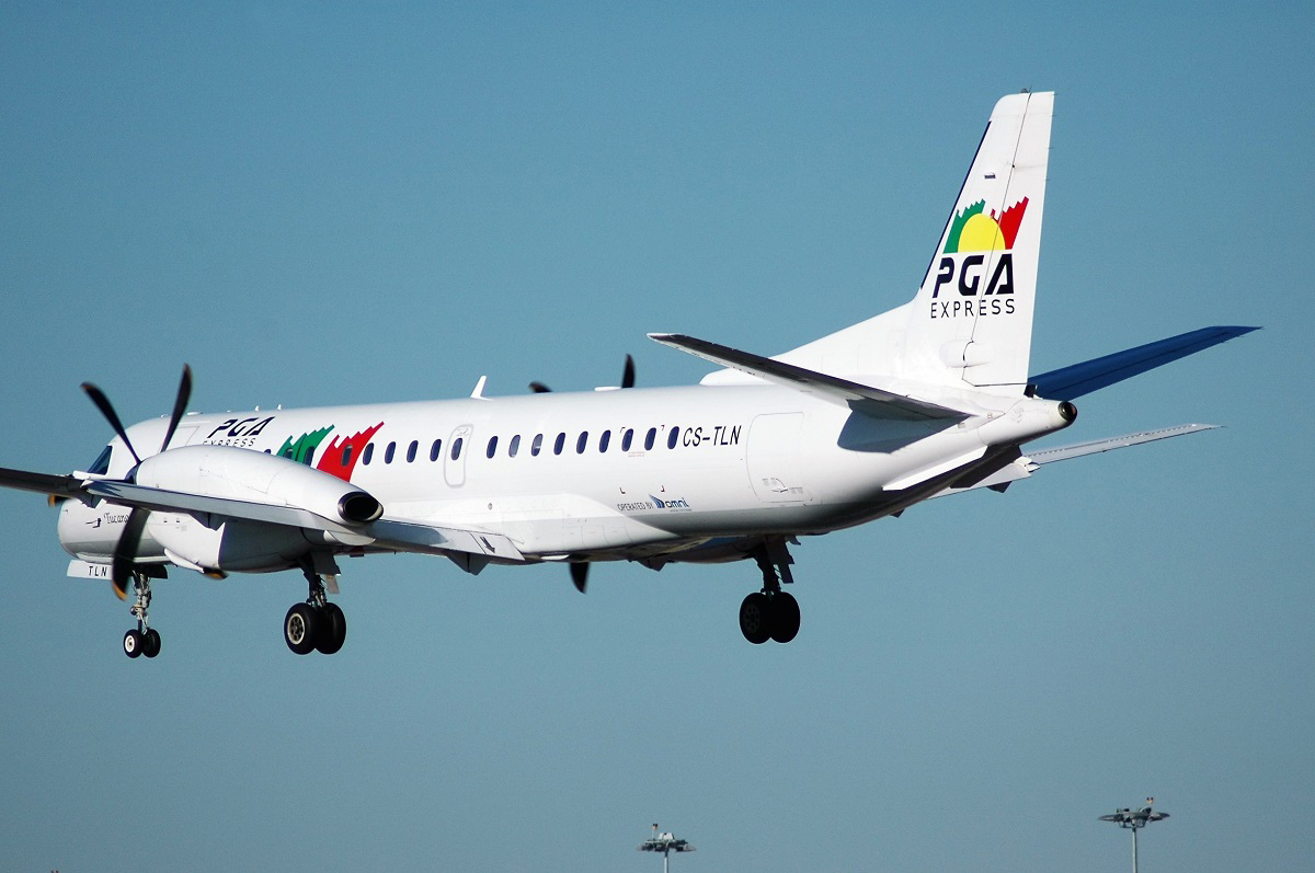 CS-TLN (2000-016) 1995 Saab 2000