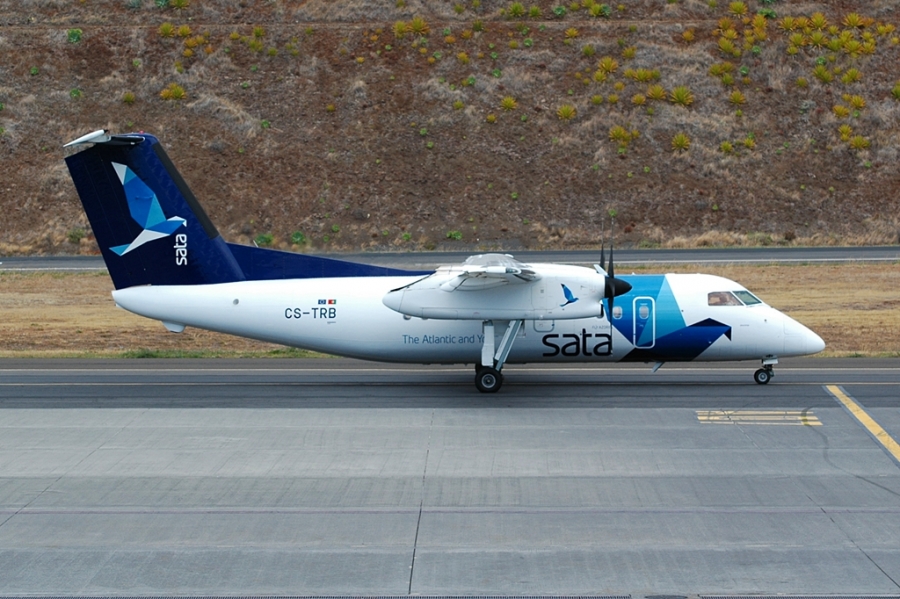 CS-TRB (476) 1997 Bombardier Dash 8-Q202