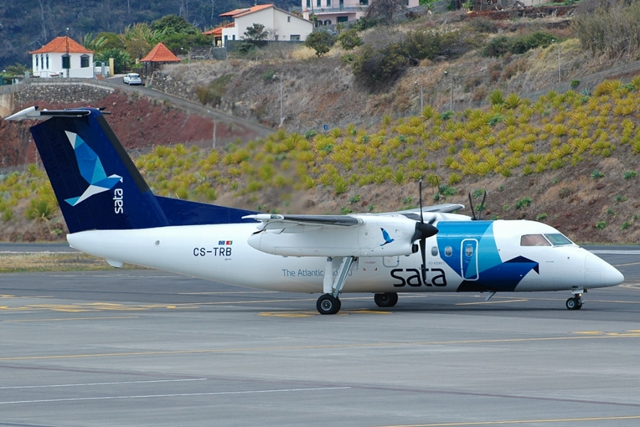 CS-TRB (476) 1997 Bombardier Dash 8-Q202