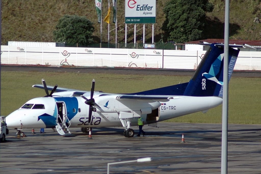 CS-TRC (480) 1997 Bombardier Dash 8-Q202