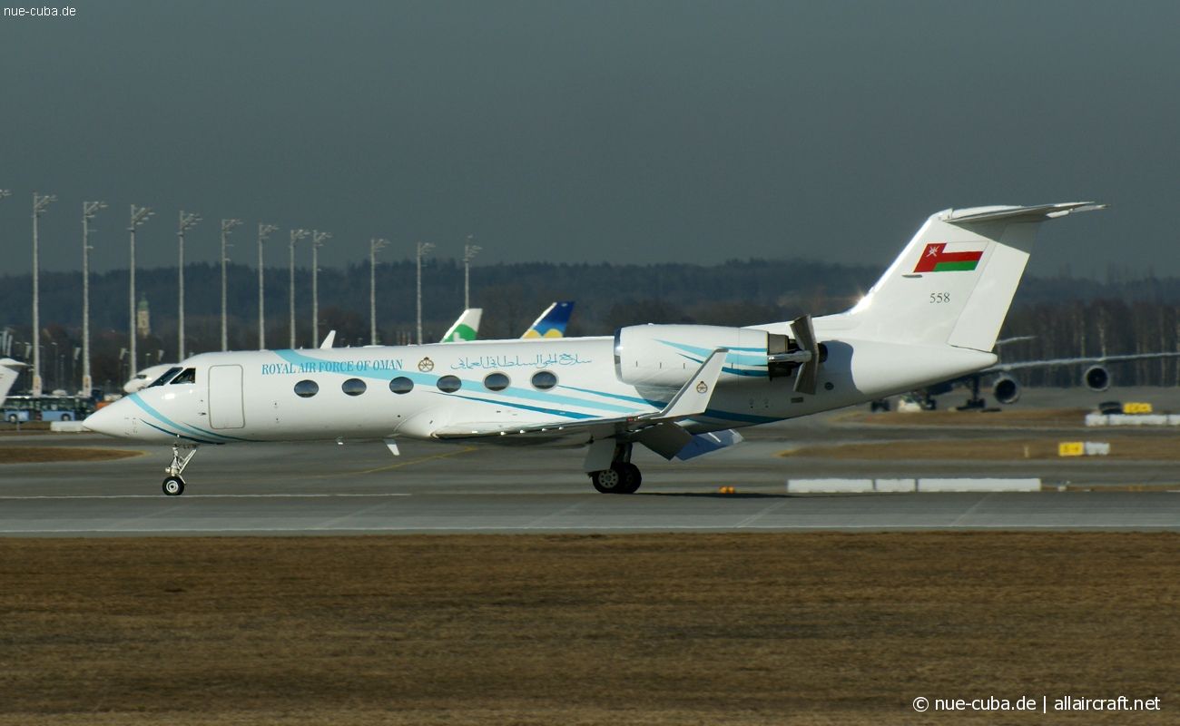 558 (1196) 1992 Gulfstream Aerospace G-IV