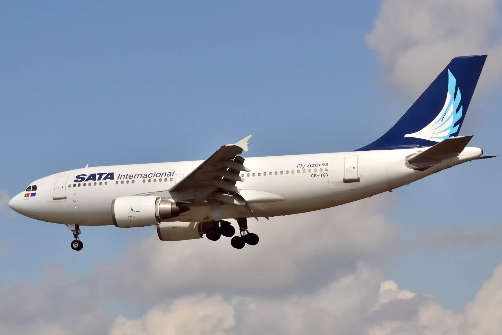 CS-TGV (651) 1992 Airbus A310-304