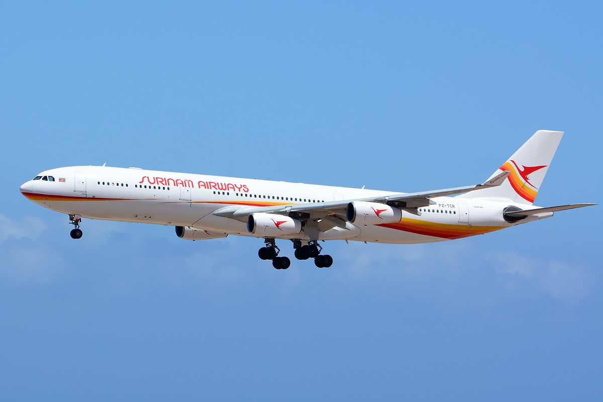 PZ-TCR (242) 1998 Airbus A340-313