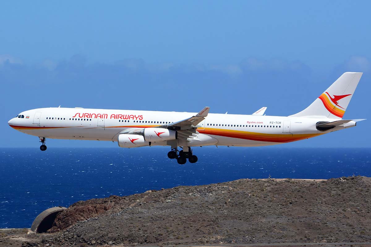 PZ-TCR (242) 1998 Airbus A340-313