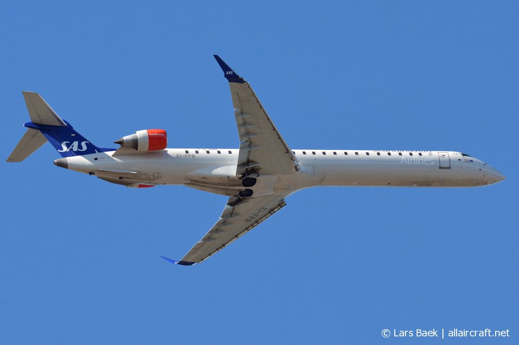 EI-FPB (15399) 2016 Bombardier CRJ-900LR