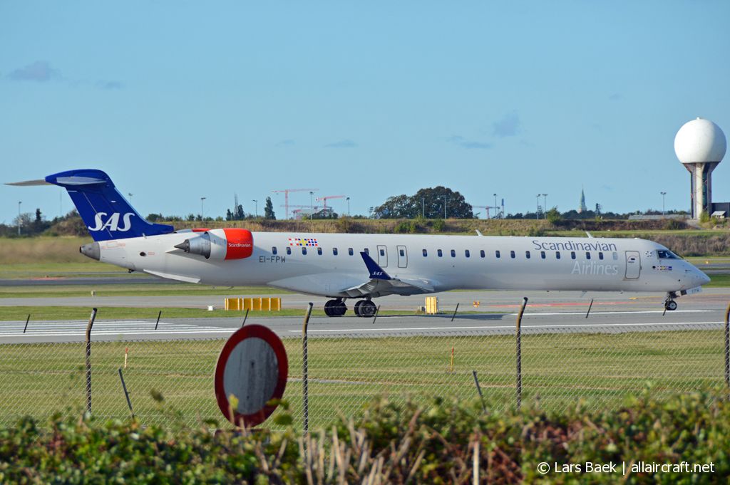 EI-FPW (15443) 2018 Bombardier CRJ-900 LR