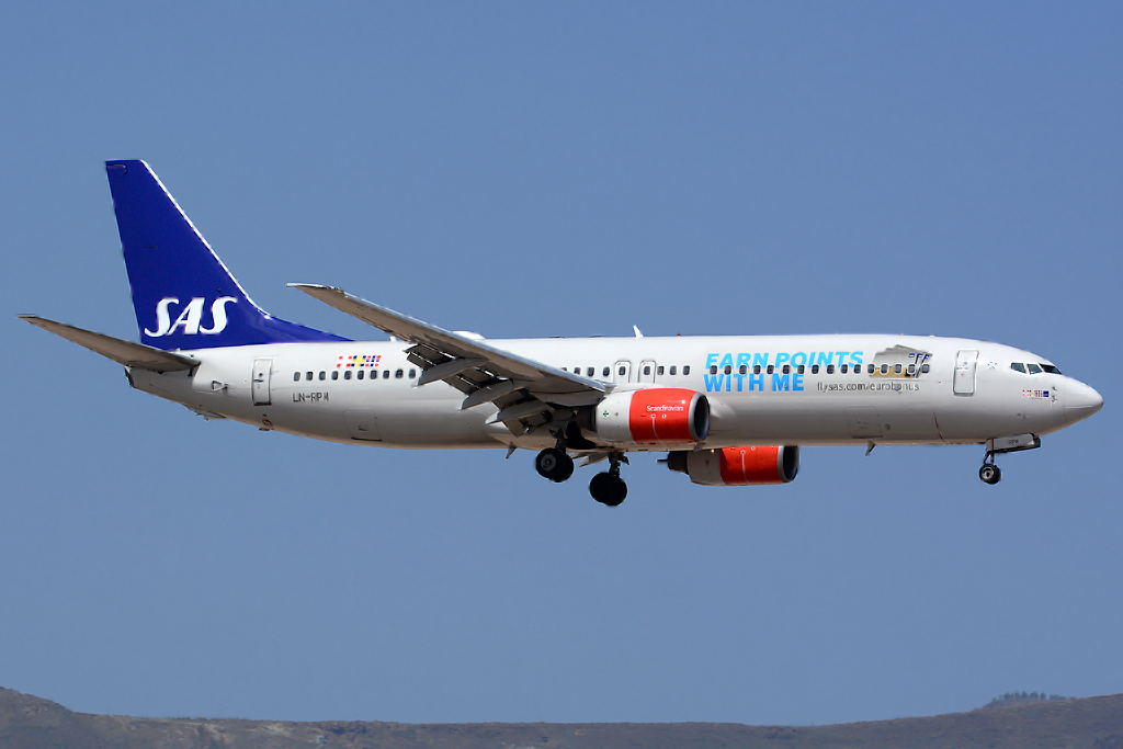 LN-RPM (cn 30195) Boeing 737-883