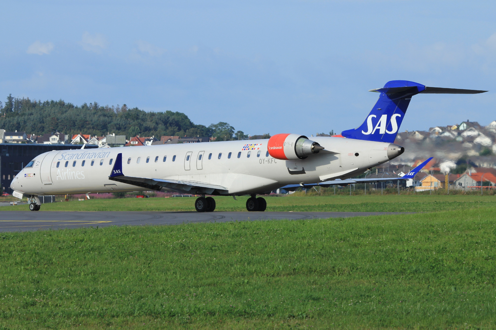 OY-KFC (cn 15218) Bombardier CRJ-900
