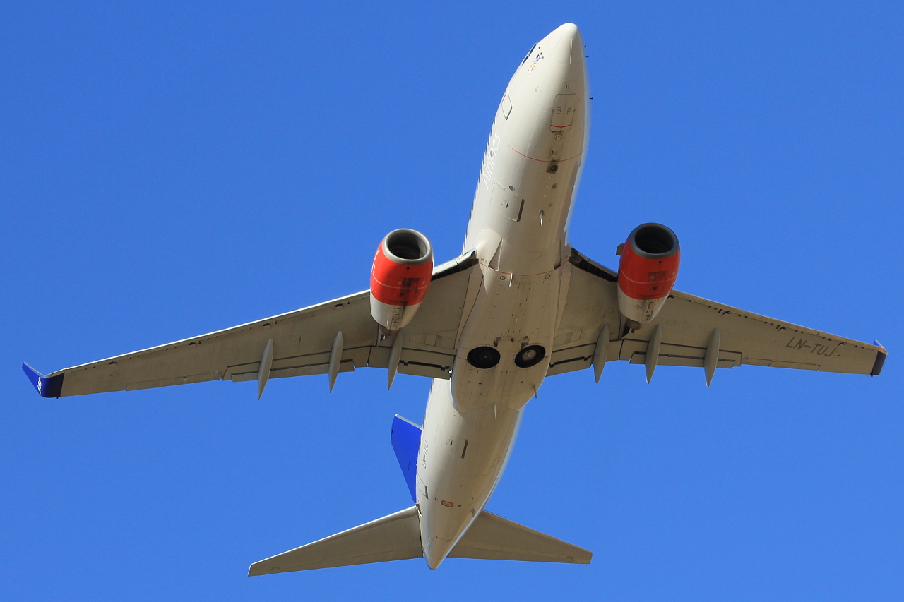 LN-TUJ, (cn 29095), Boeing 737-705