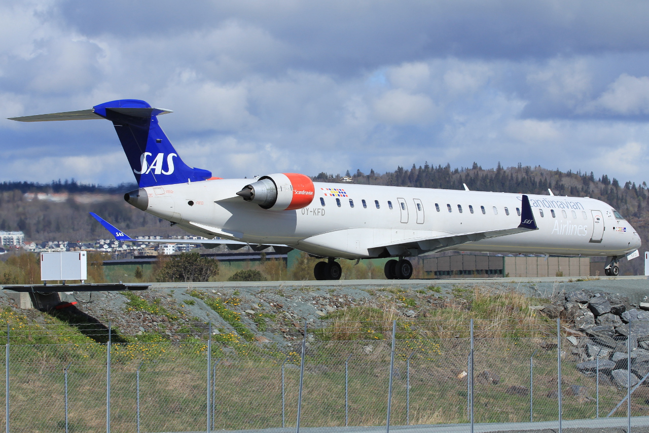 OY-KFD (15221) 2009 Bombardier CRJ-900 LR