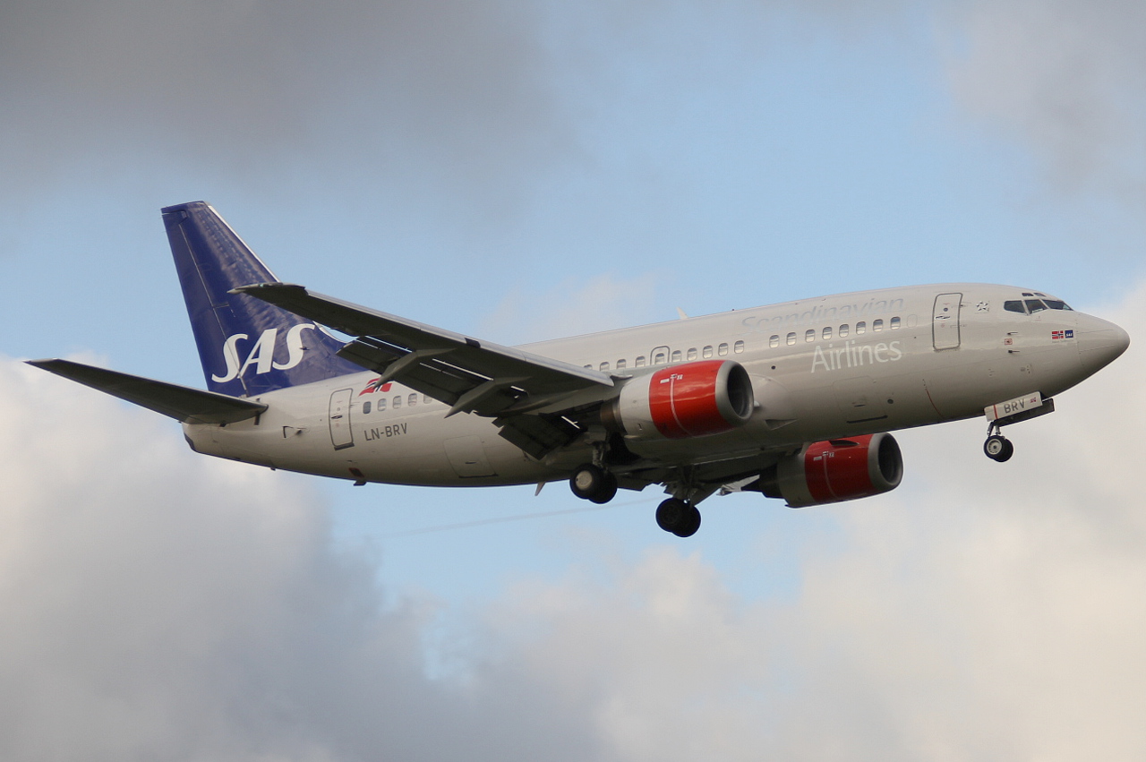 LN-BRV (25791) 1992 Boeing 737-505