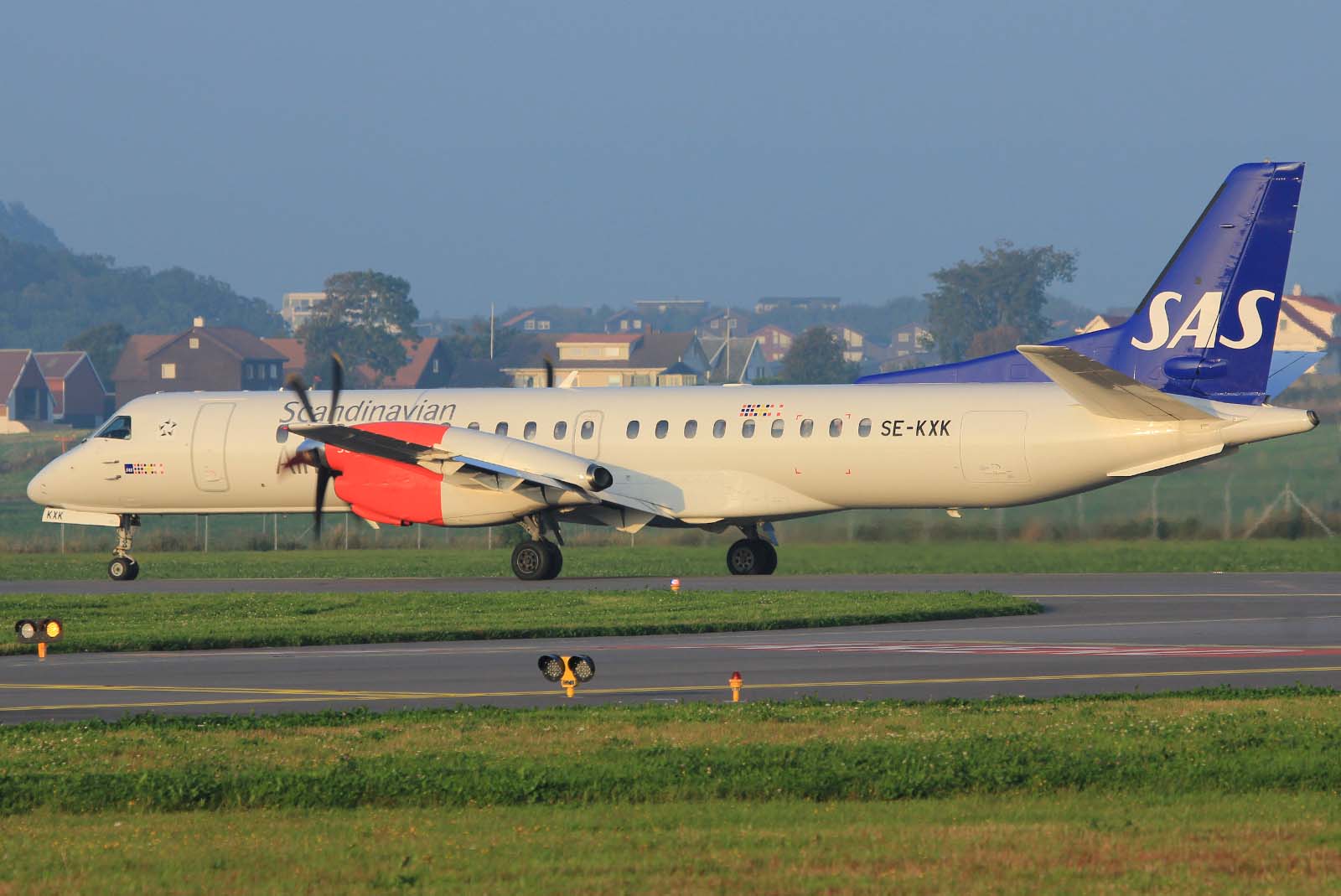 SE-KXK (2000-012) 1995 Saab 2000