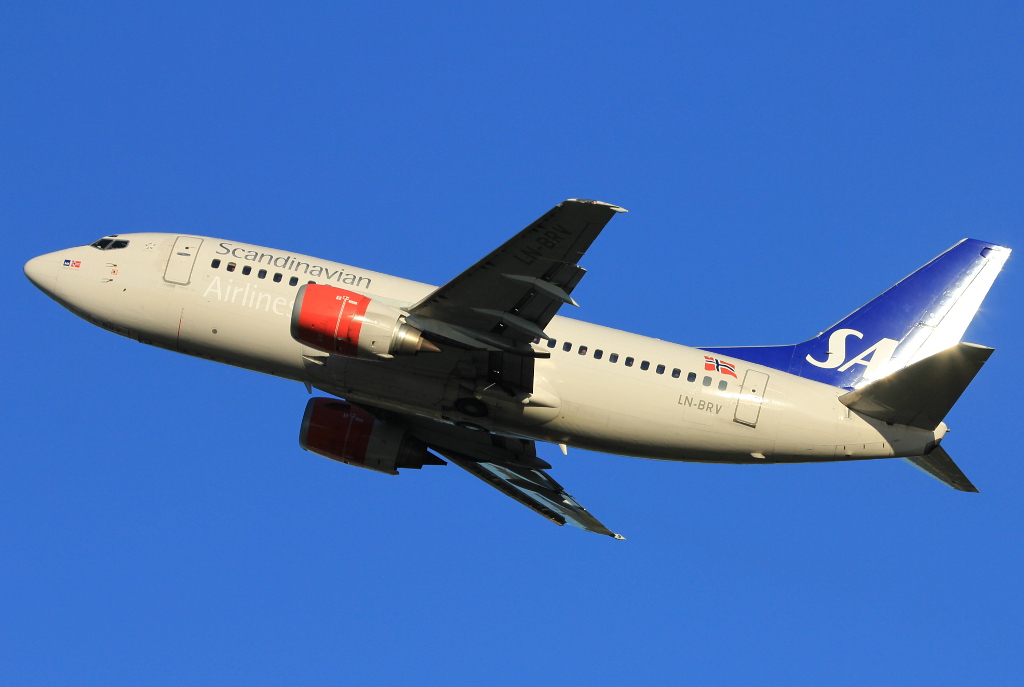 LN-BRV (25791) 1992 Boeing 737-505