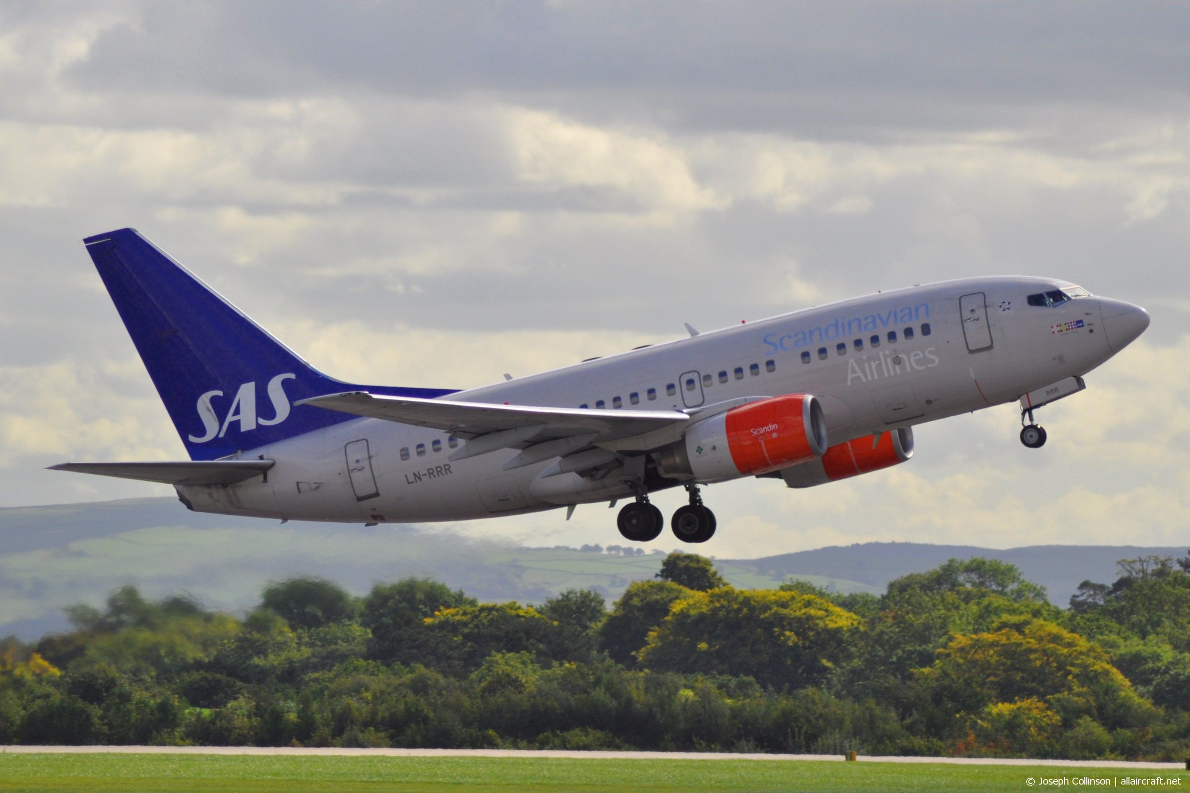 LN-RRR (28309) 1999 Boeing 737-683