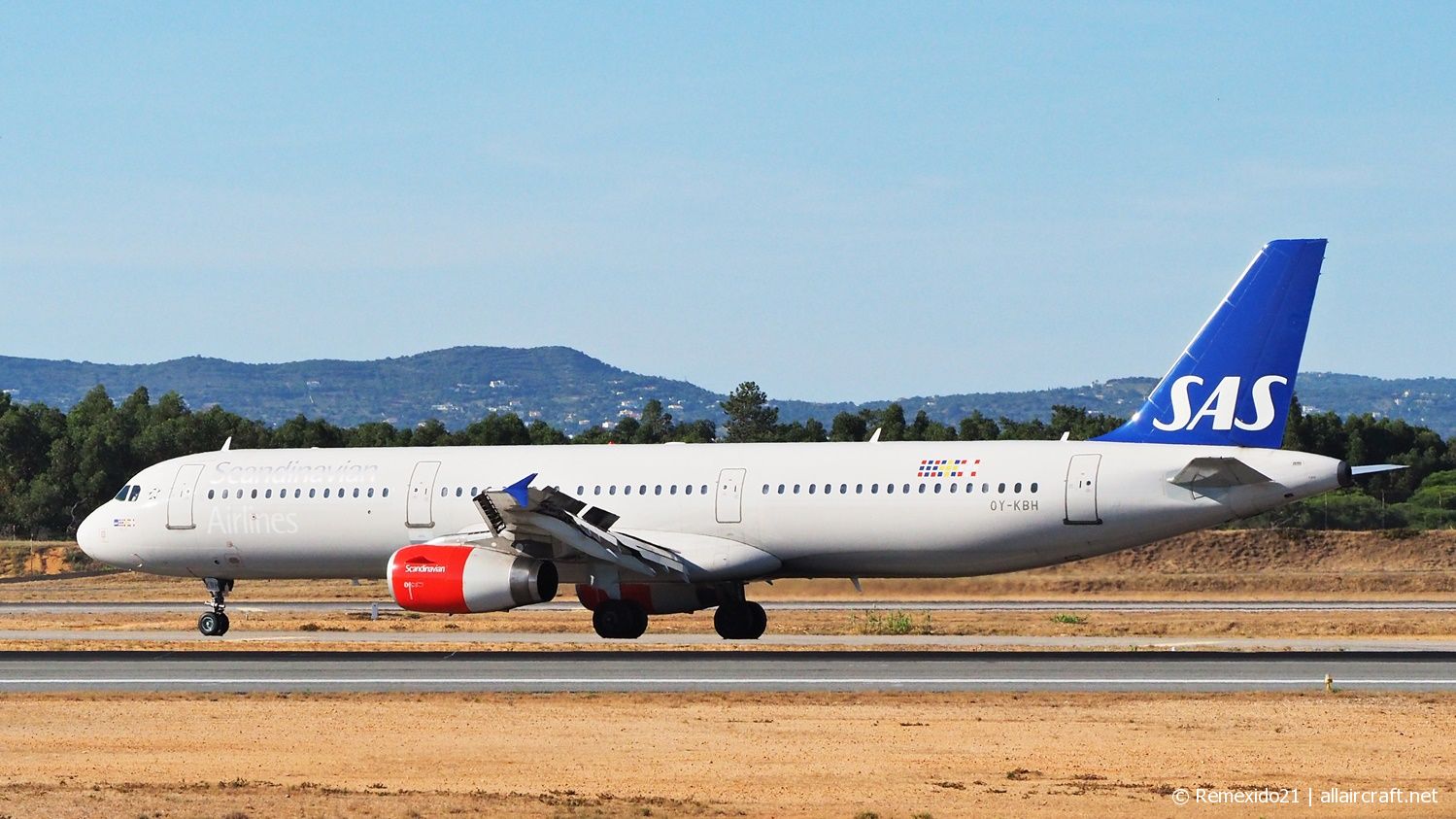 OY-KBH (cn 1675) Airbus A321-232