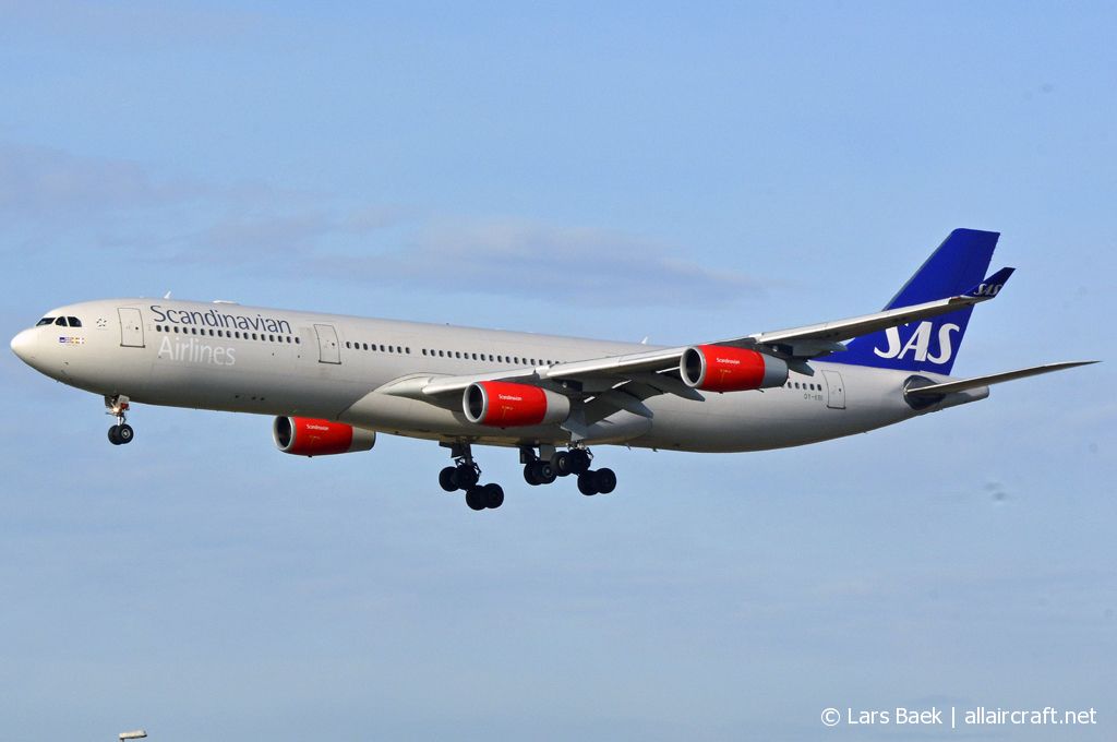OY-KBI (430) 2001 Airbus A340-313X
