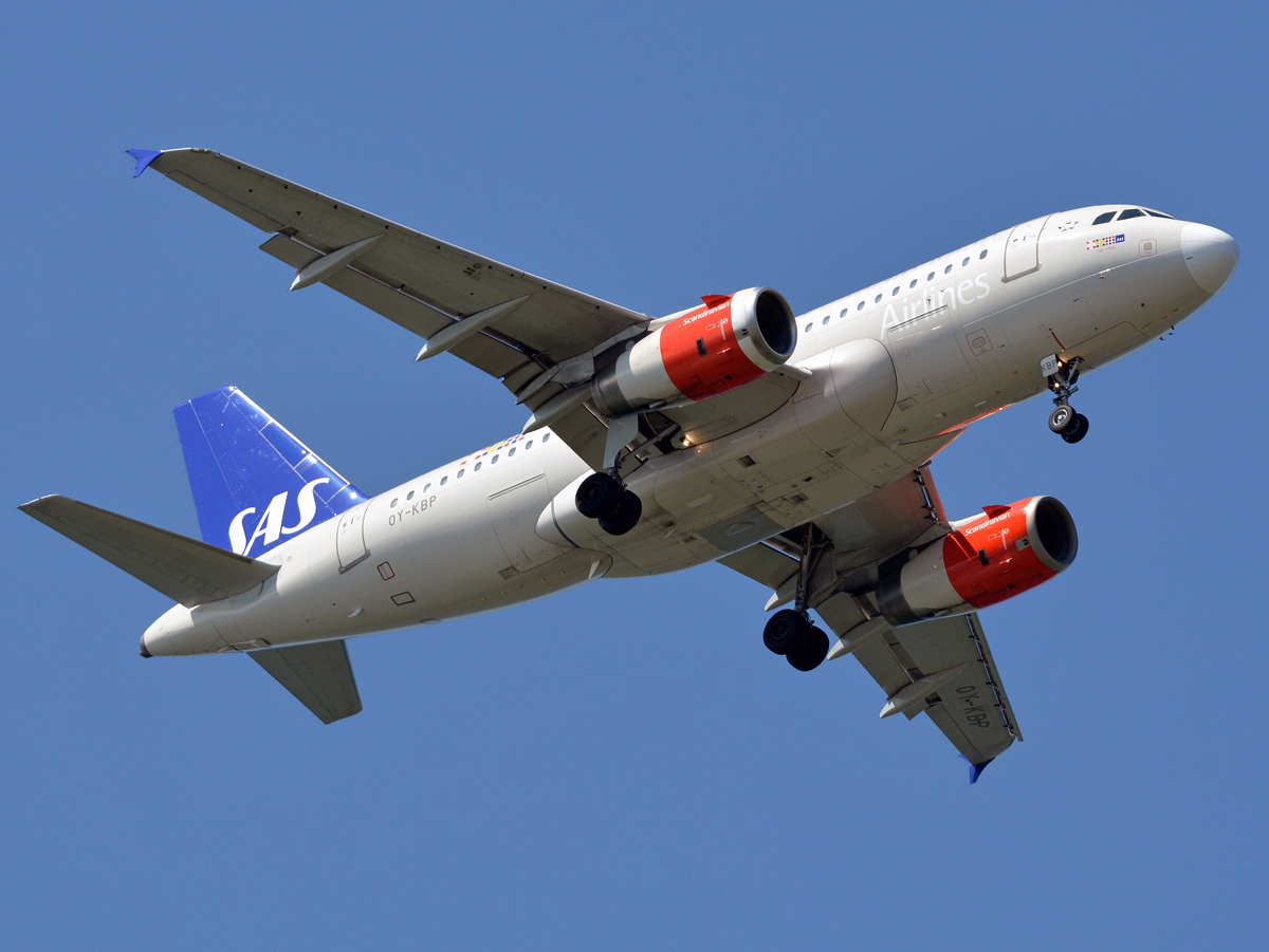 OY-KBP (cn 2888) Airbus A319-131