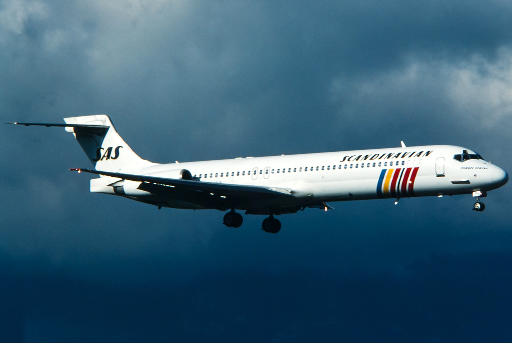 OY-KHI (49614) 1988 McDonnell Douglas MD-87