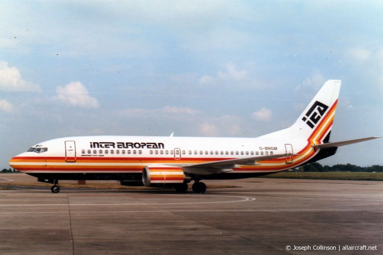 G-BNGM (23925) 1988 Boeing 737-3Y0
