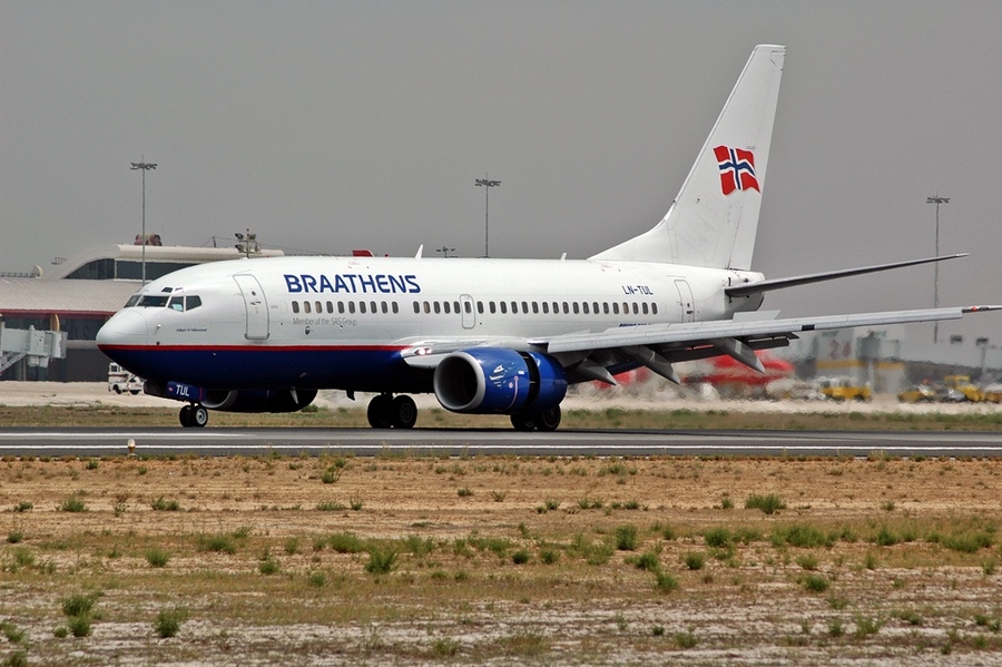 LN-TUL (29097) 2002 Boeing 737-705
