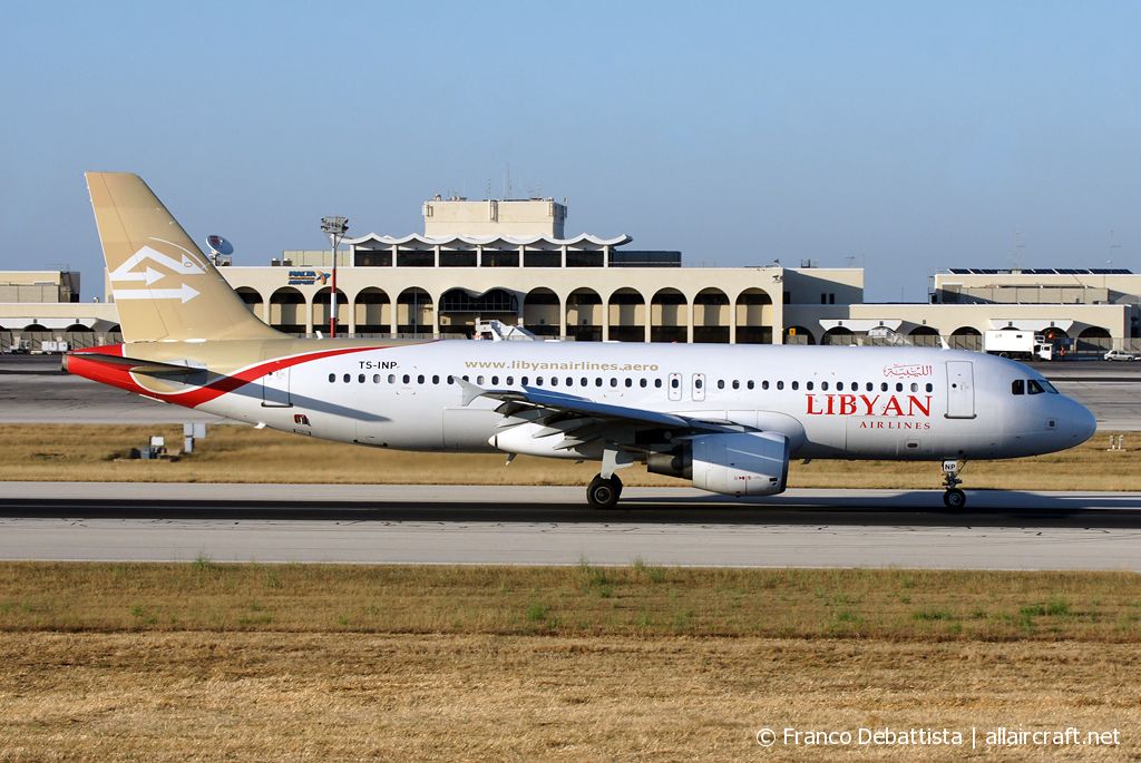 TS-INP (1597) 2001 Airbus A320-214