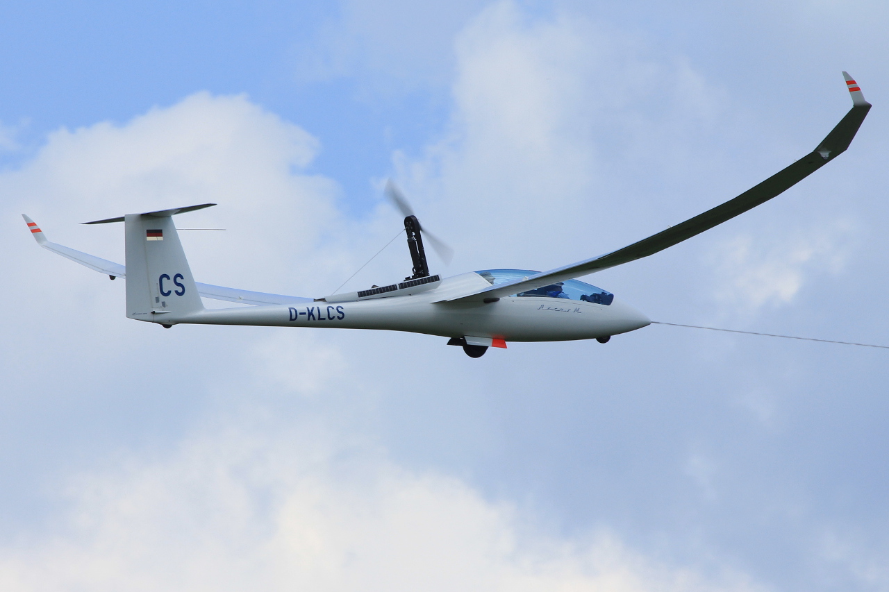 D-KLCS ( 34 ) Schempp-Hirth Arcus M