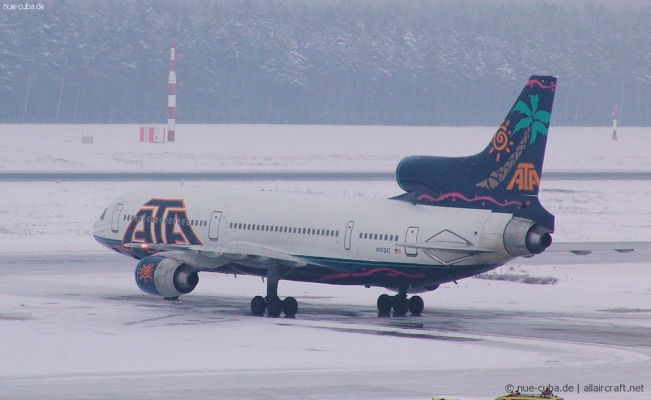 N162AT (cn 293A-1220) Lockheed L-1011-500