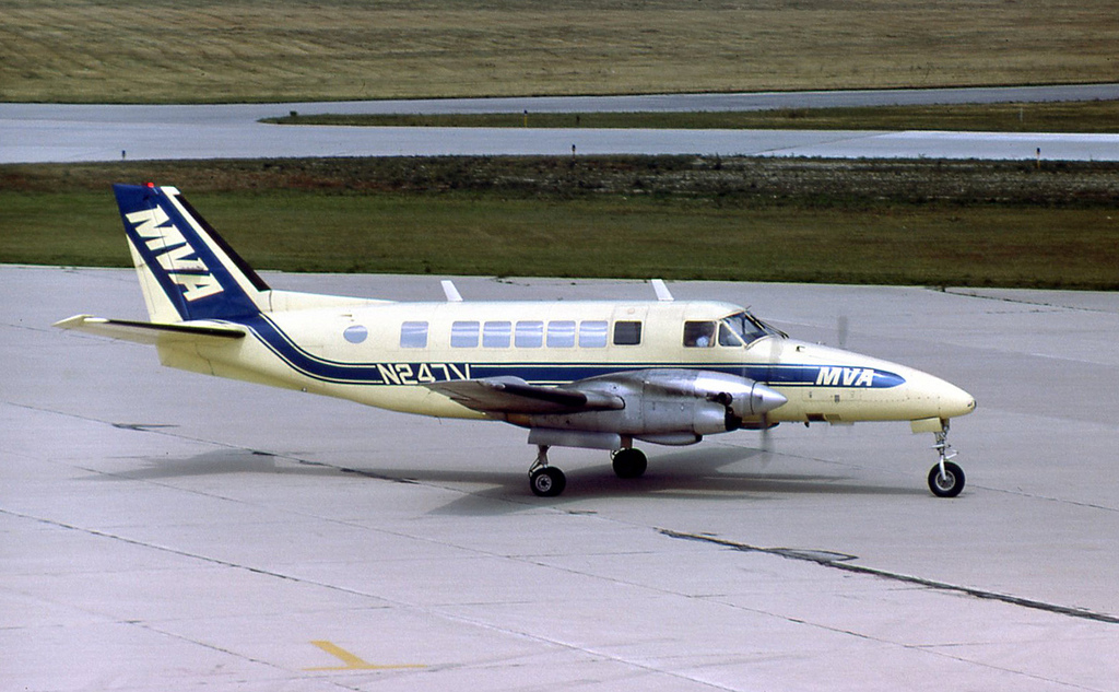 N247V (U-102) 1969 Beechcraft 99 Airliner