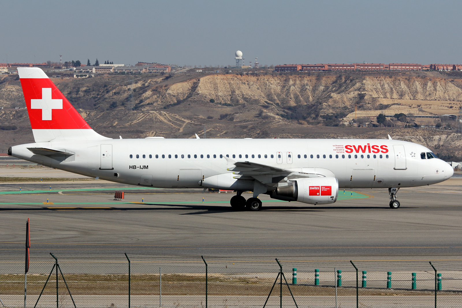 HB-IJM (635) 1996 Airbus A320-214