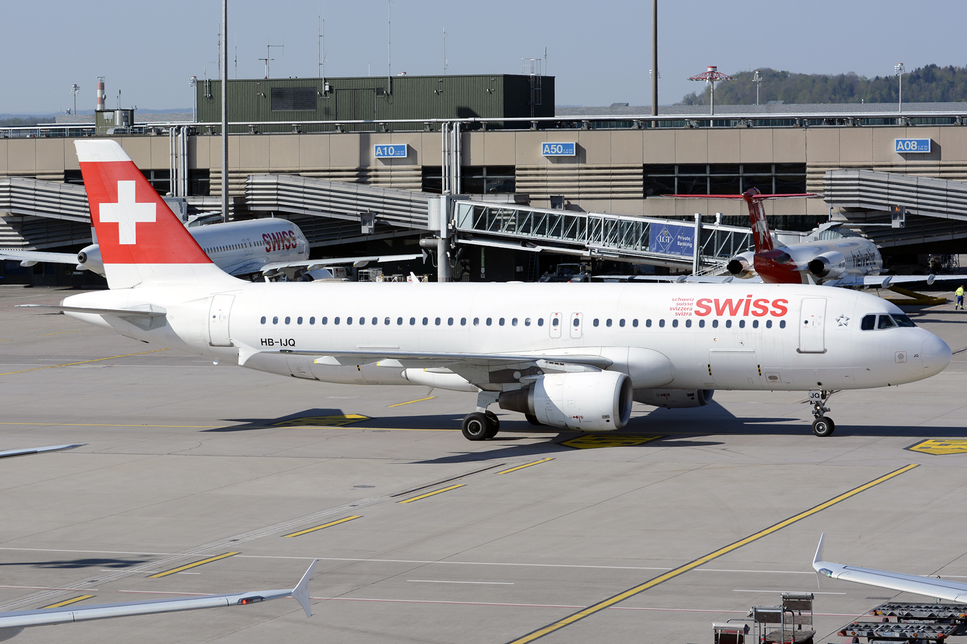HB-IJQ, (cn 701), Airbus A320-214