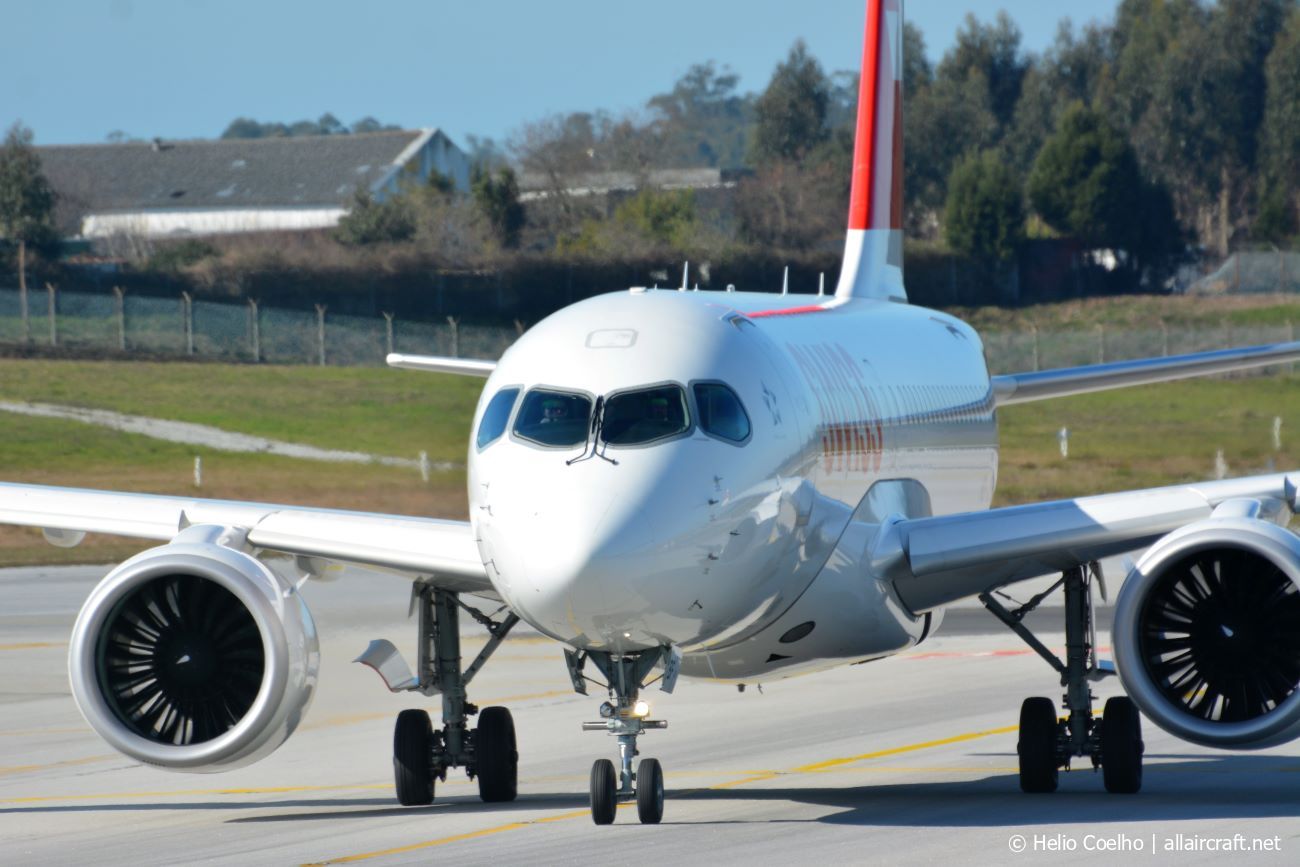 HB-JBF (50015) 2017 Bombardier CSeries CS100