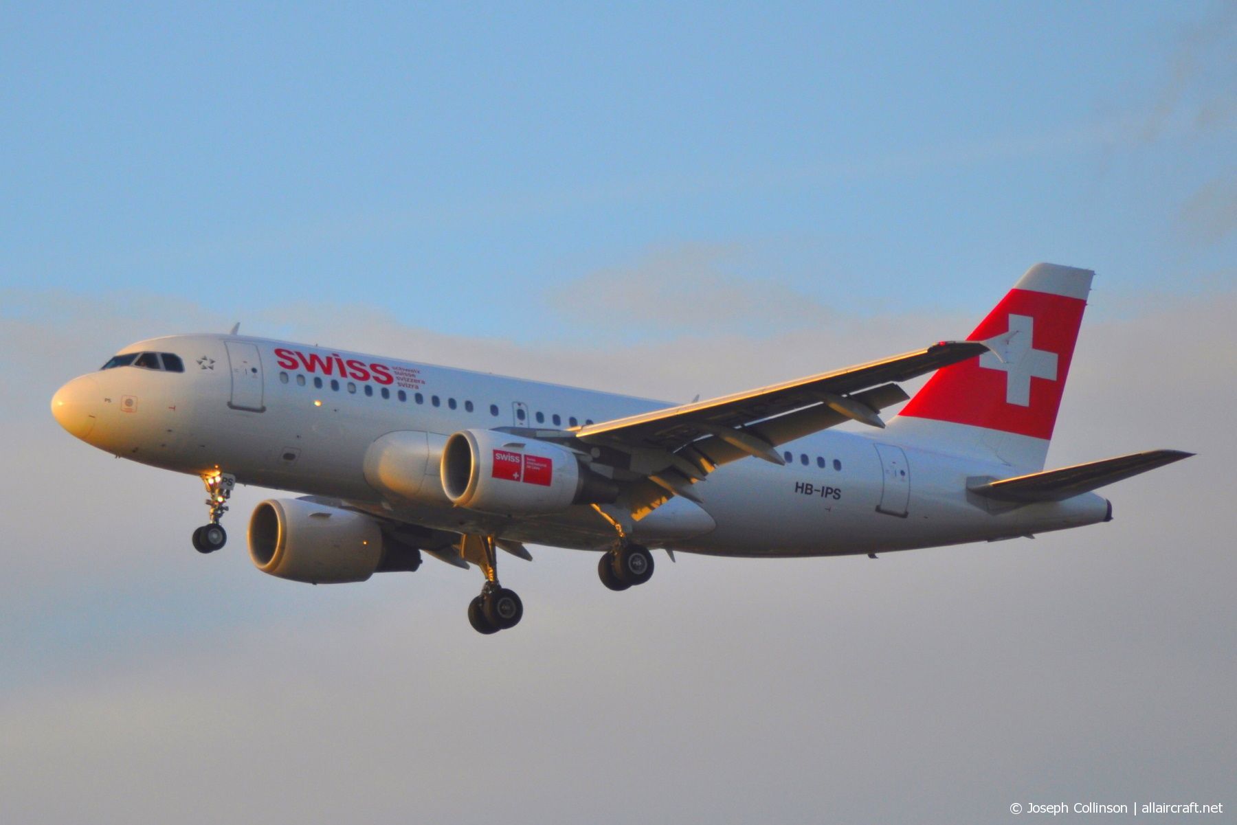 HB-IPS (734) 1997 Airbus A319-112