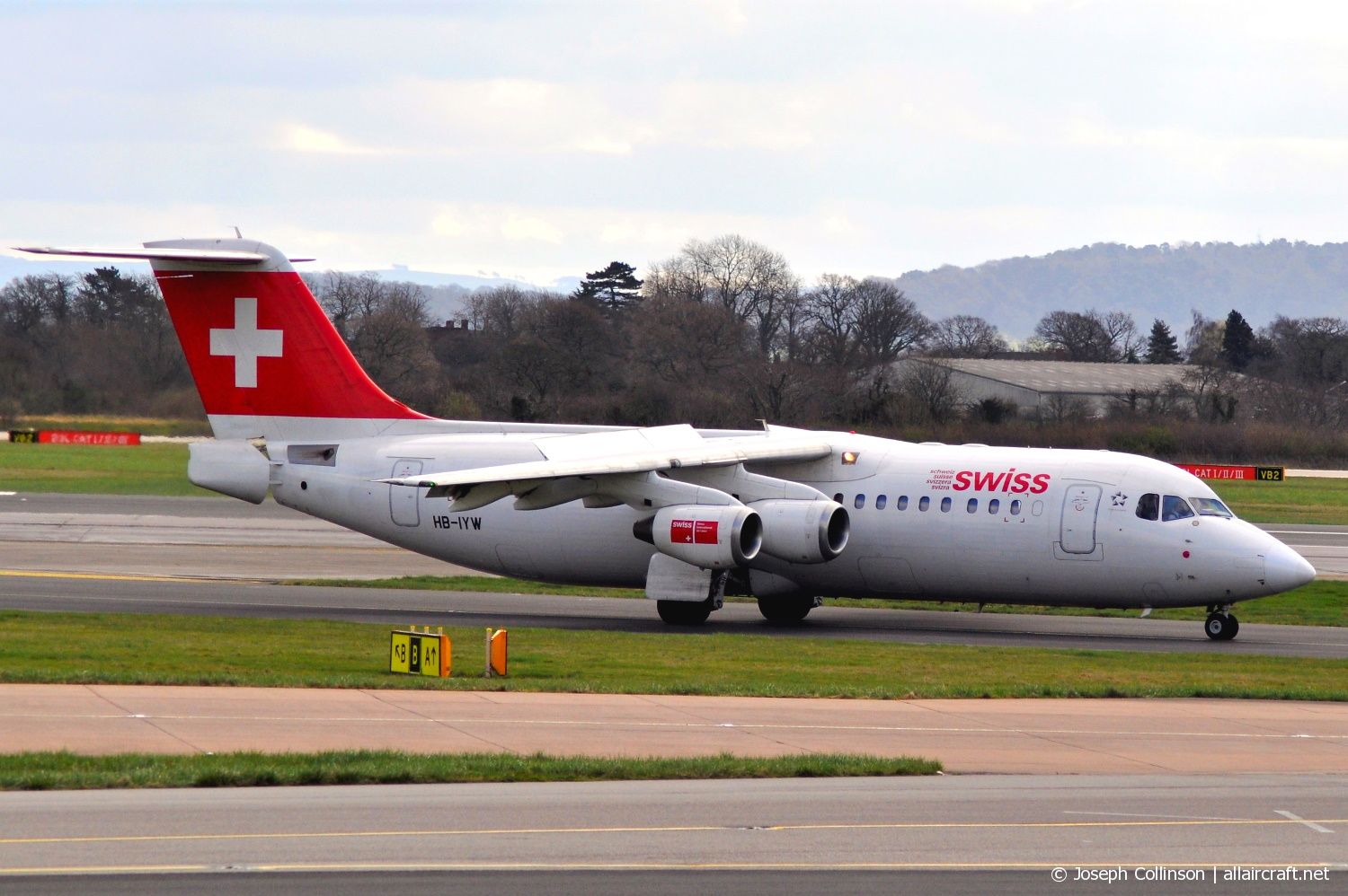 HB-IYW (E3359) 1999 British Aerospace Avro RJ100