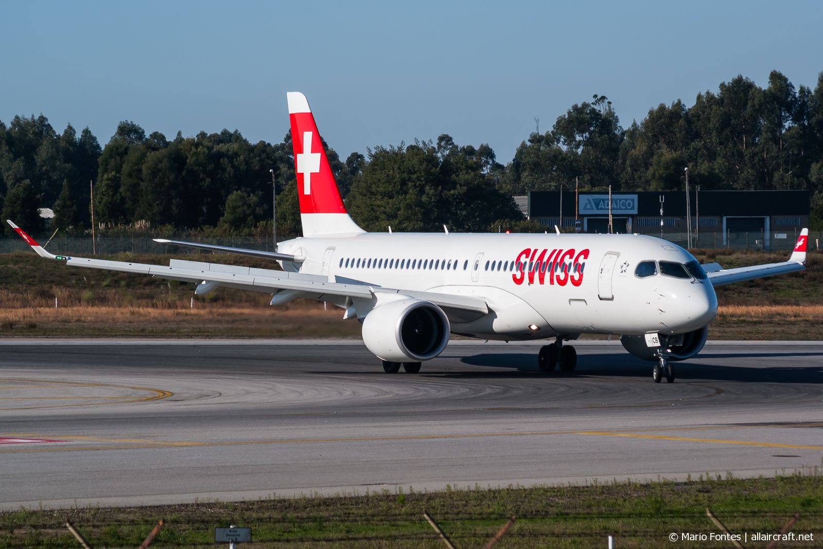 HB-JCB (55011) 2017 Bombardier CSeries CS300
