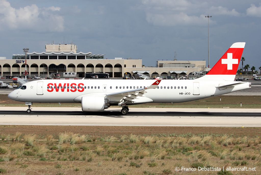 HB-JCO (55033) 2018 Bombardier CSeries CS300