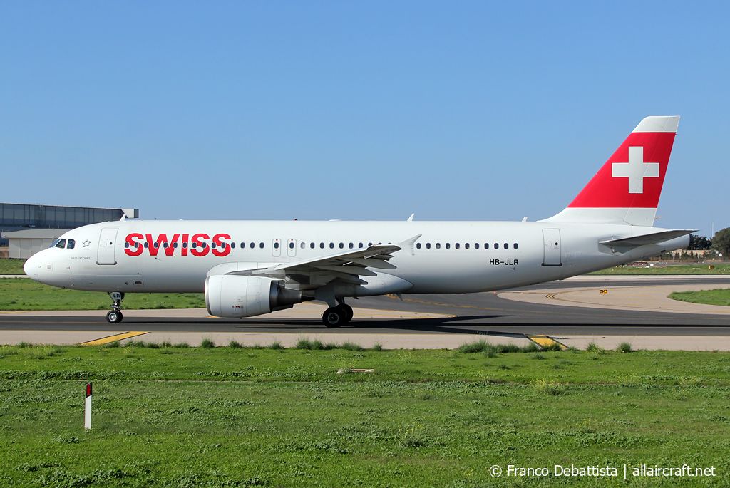 HB-JLR (5037) 2012 Airbus A320-214