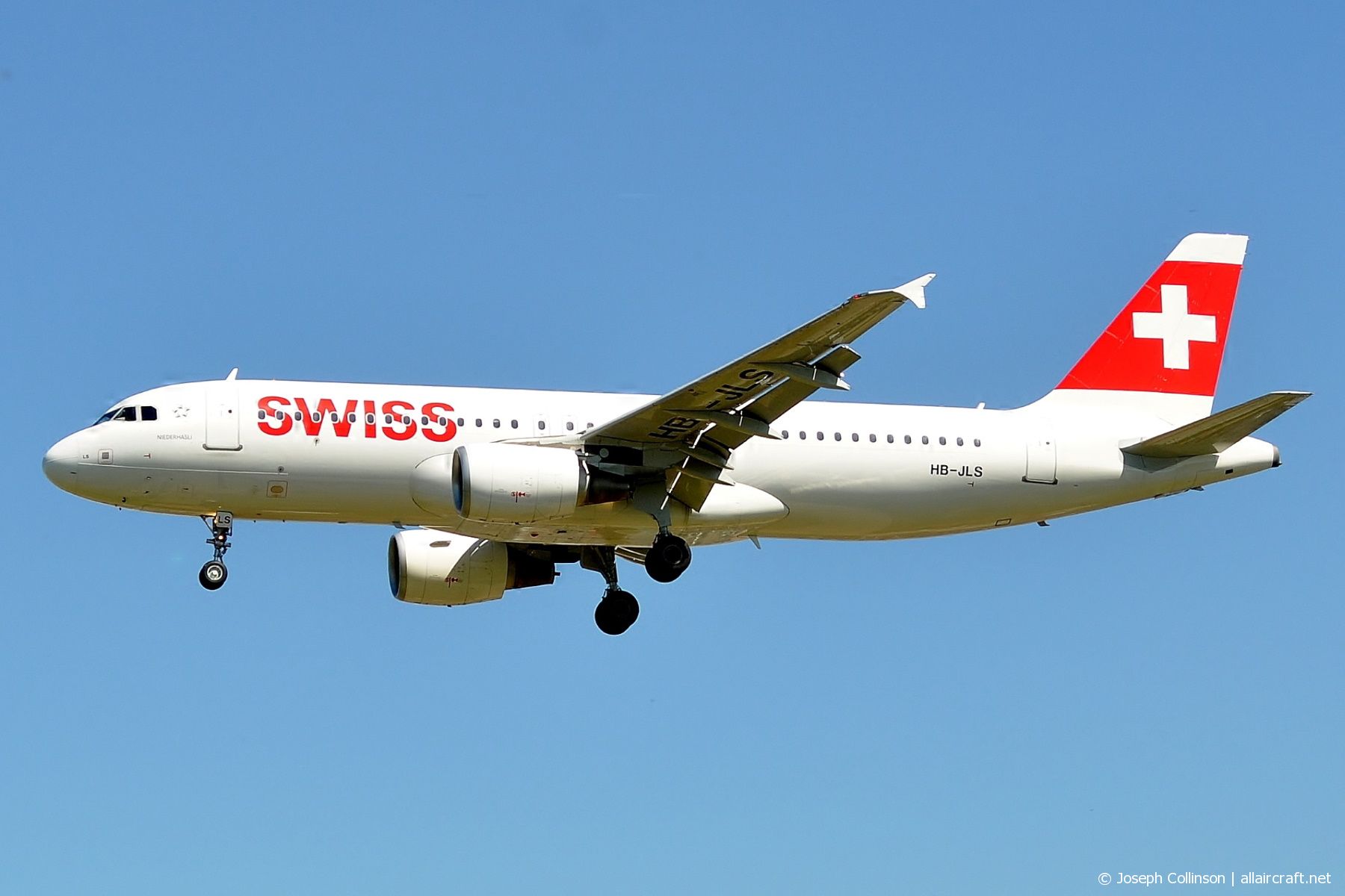 HB-JLS (5069) 2012 Airbus A320-214