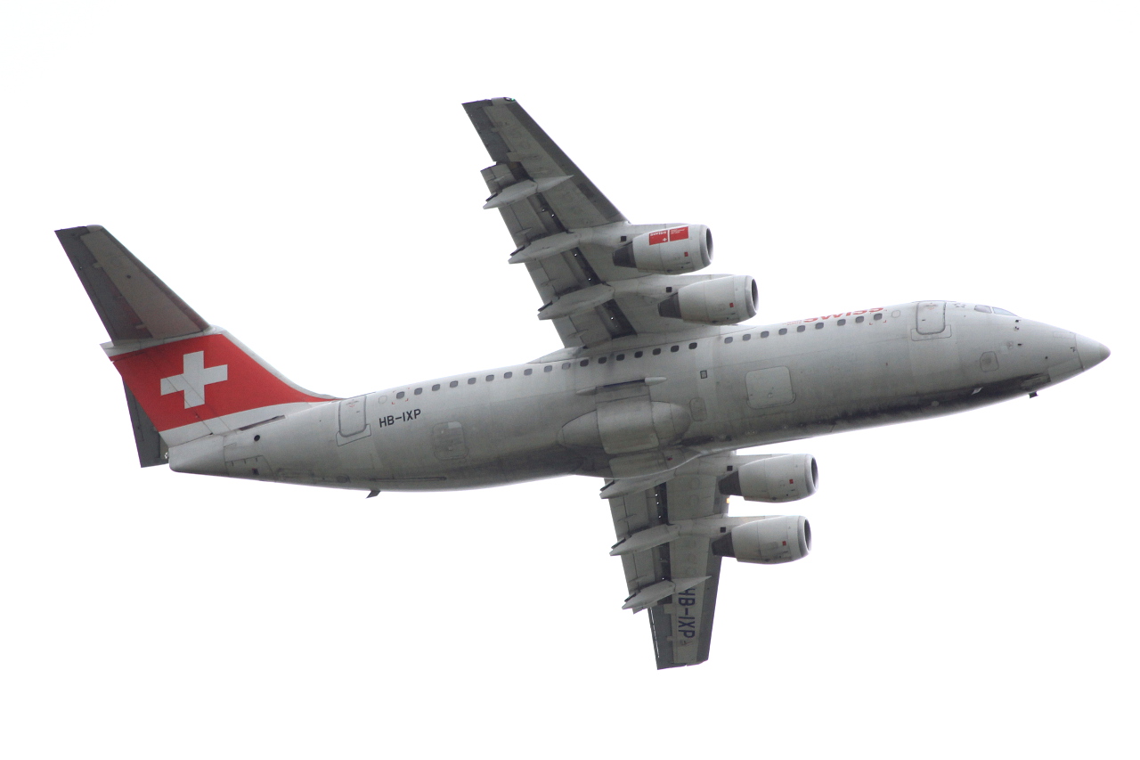 HB-IXP (E03283) British Aerospace Avro RJ100
