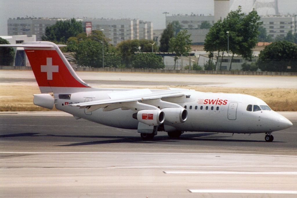 HB-IXF (E02226) British Aerospace Avro RJ85